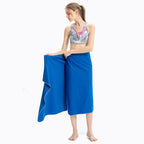 Solid-color double-sided fleece beach towel for adults – absorbent, quick-drying, and lint-free.