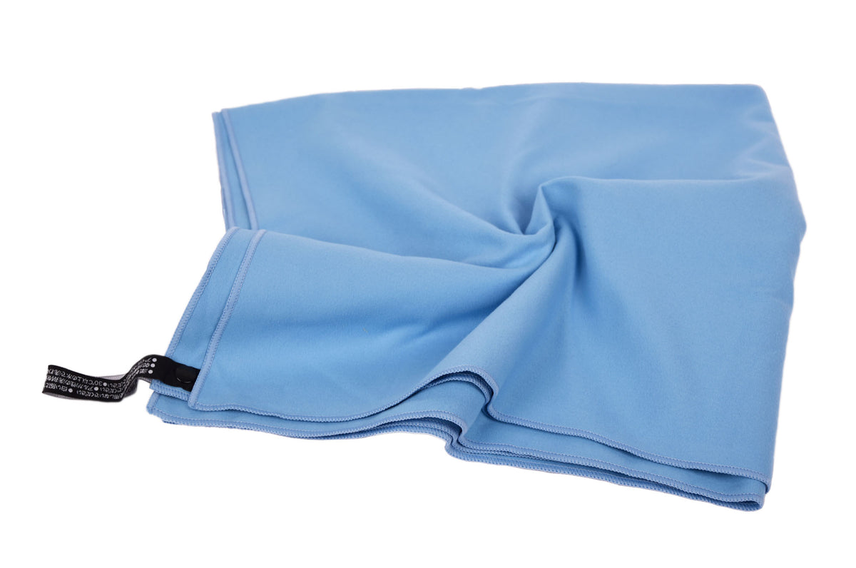 Solid-color double-sided fleece beach towel for adults – absorbent, quick-drying, and lint-free.